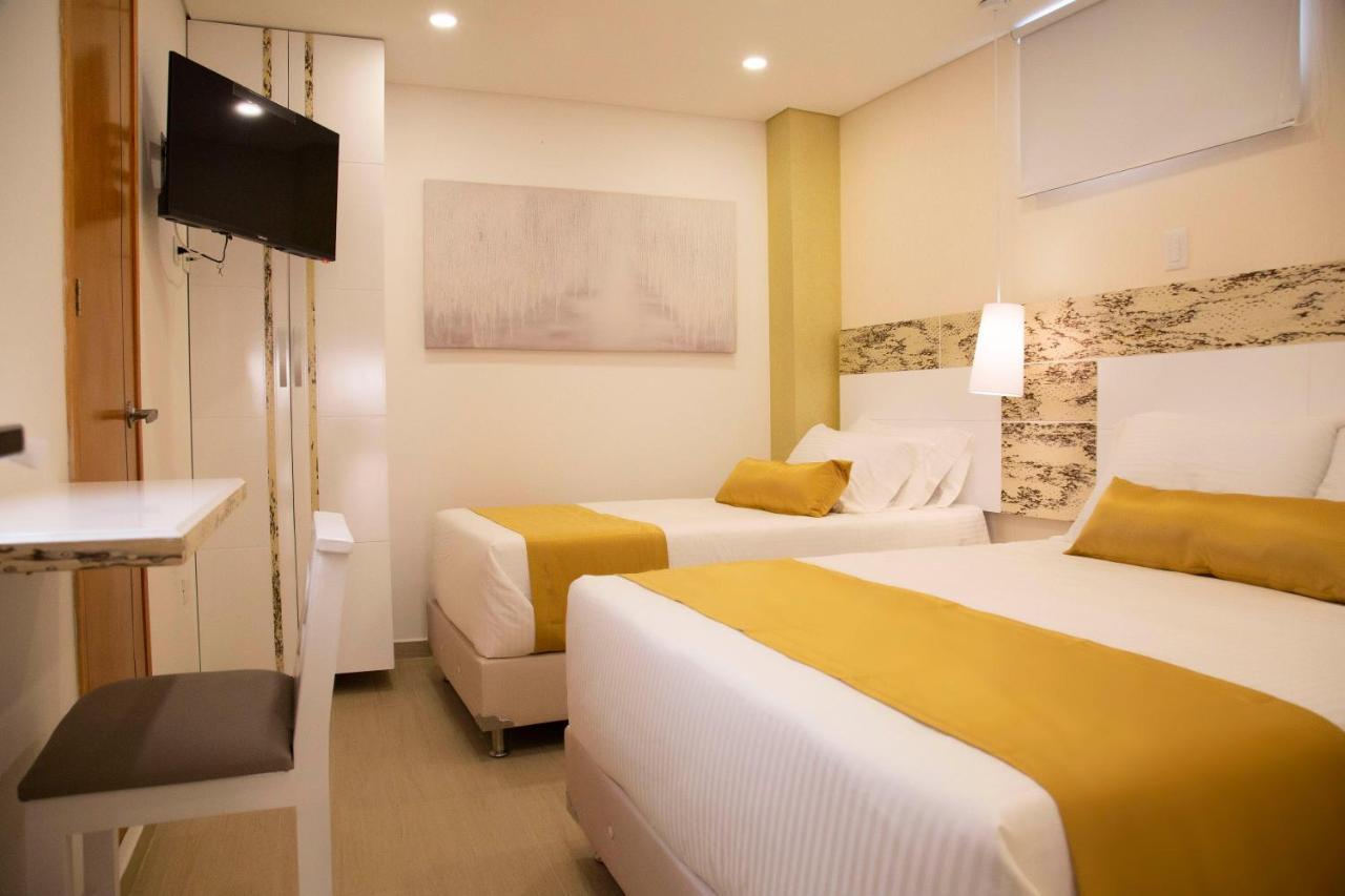 Hotel Silver 瓜尔内 外观 照片
