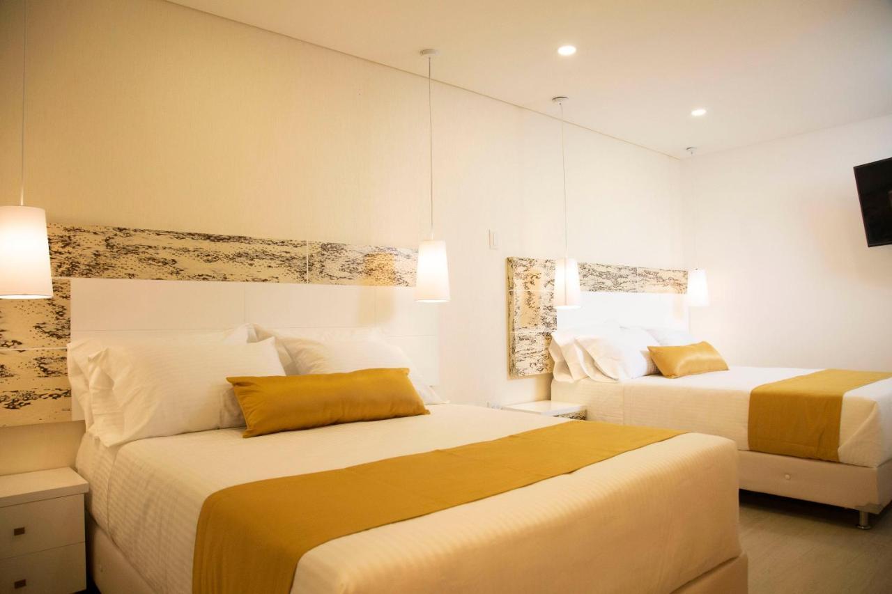 Hotel Silver 瓜尔内 外观 照片