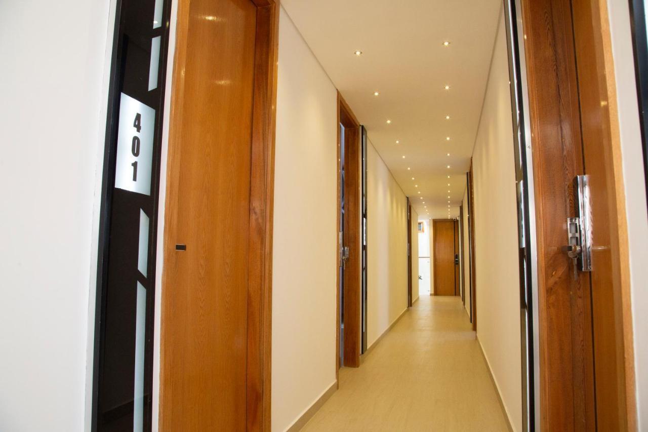 Hotel Silver 瓜尔内 外观 照片